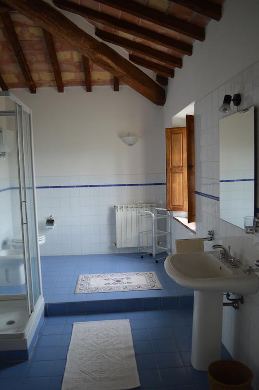 Villa Agriturismo La Disperata San Quirico dʼOrcia Exterior foto
